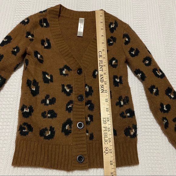 Leopard Brown Cherokee Girl 4/5T Cardigan Jacket - Picture 5 of 6